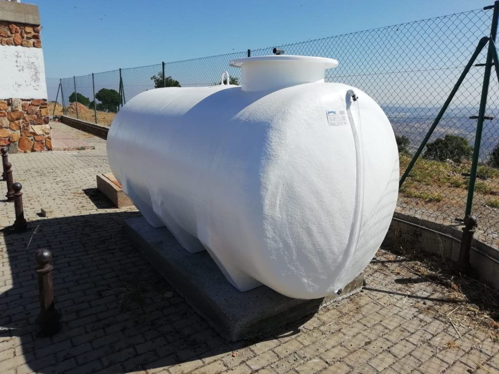 Depósitos de poliéster