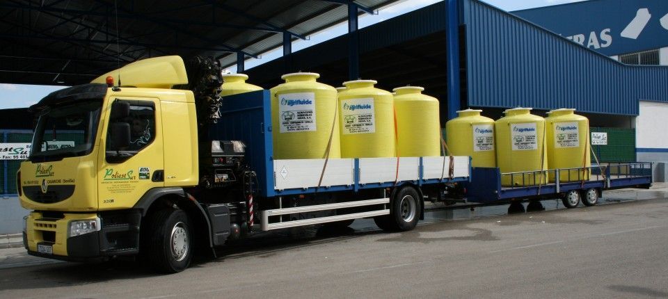 depósitos de poliéster para almacenar productos químicos