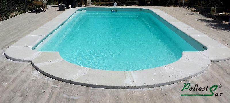 cómo mantener una piscina de poliéster