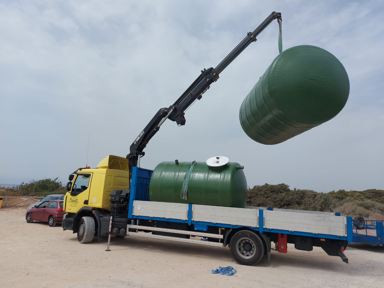 depósitos de poliéster para almacenar aguas