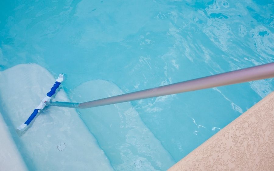 limpieza de piscinas