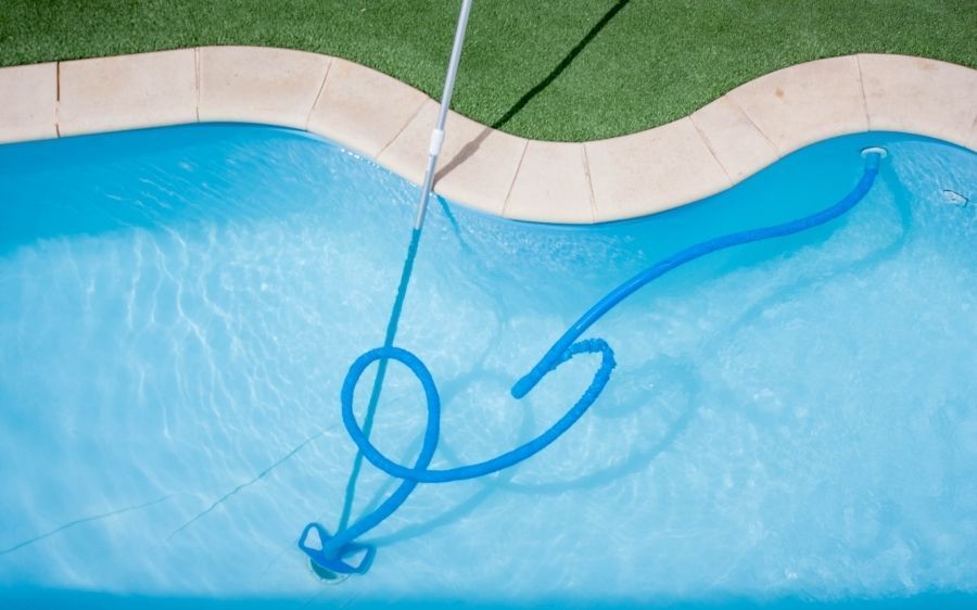 limpieza de piscinas