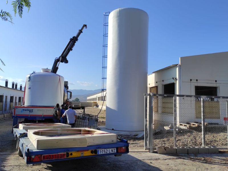 depósitos de agua de poliéster