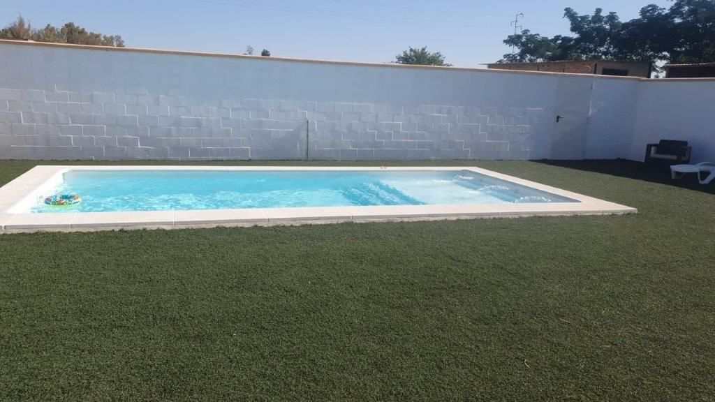ventajas de las piscinas prefabricadas