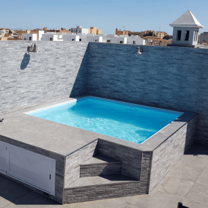 Piscina de poliéster modelo Johana