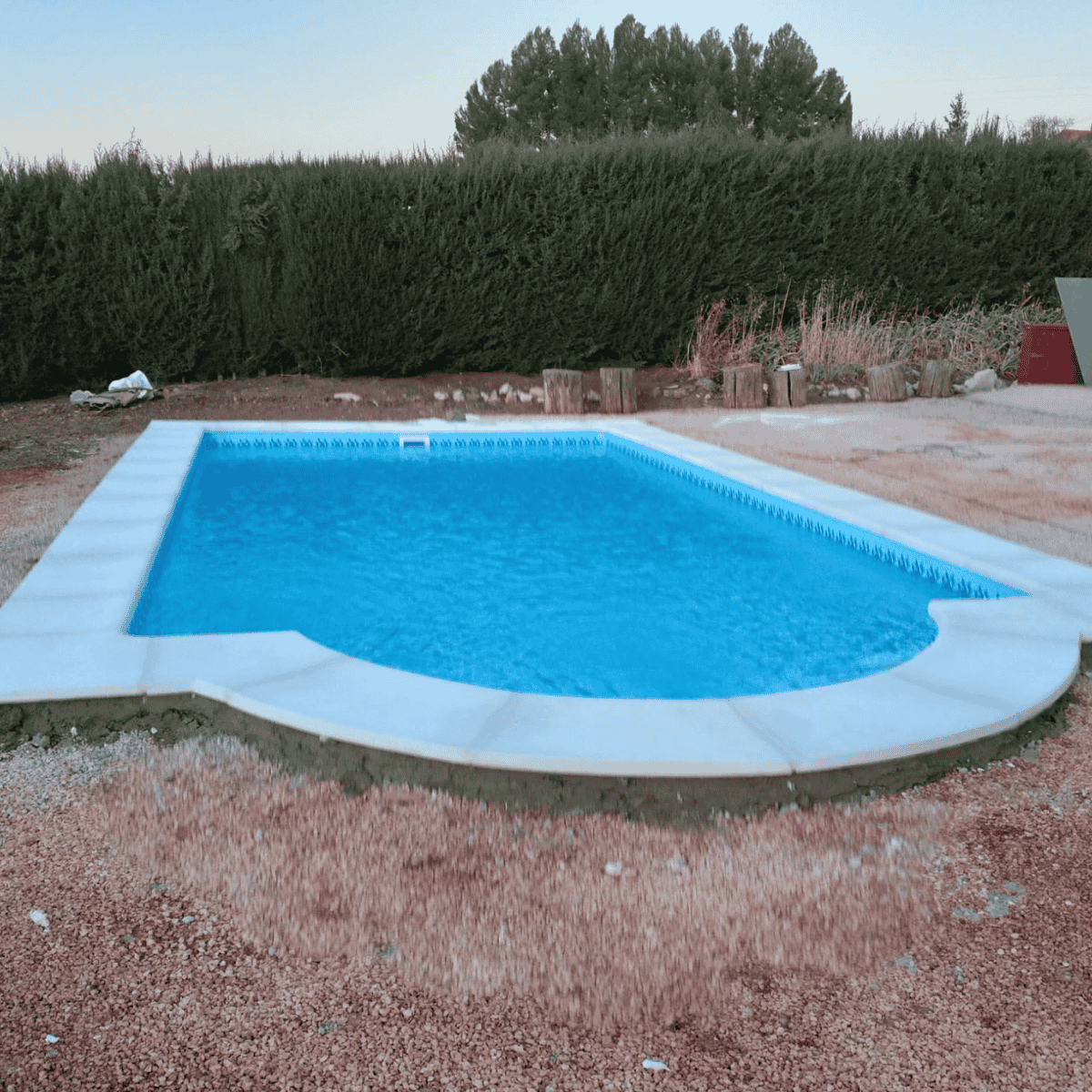 Piscina de poliéster modelo Melisa