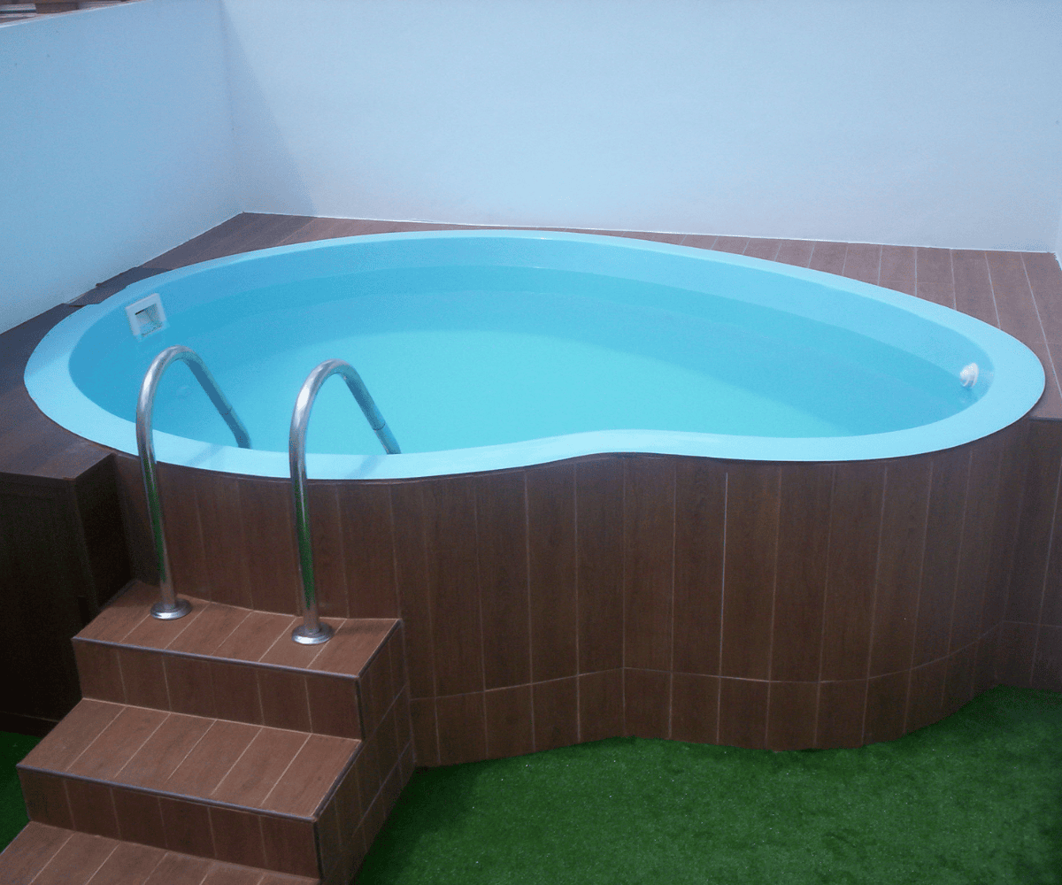 Piscina de poliester modelo Vero